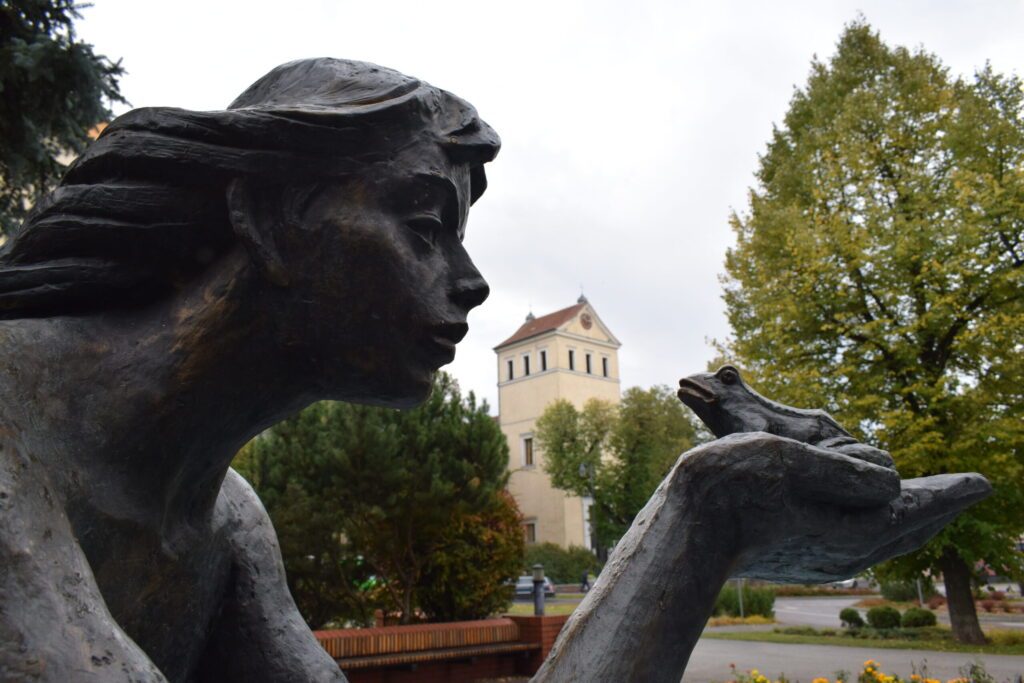 Historia i Ewolucja Nazwy Giżycka: Od Letzenburg do Giżycka
