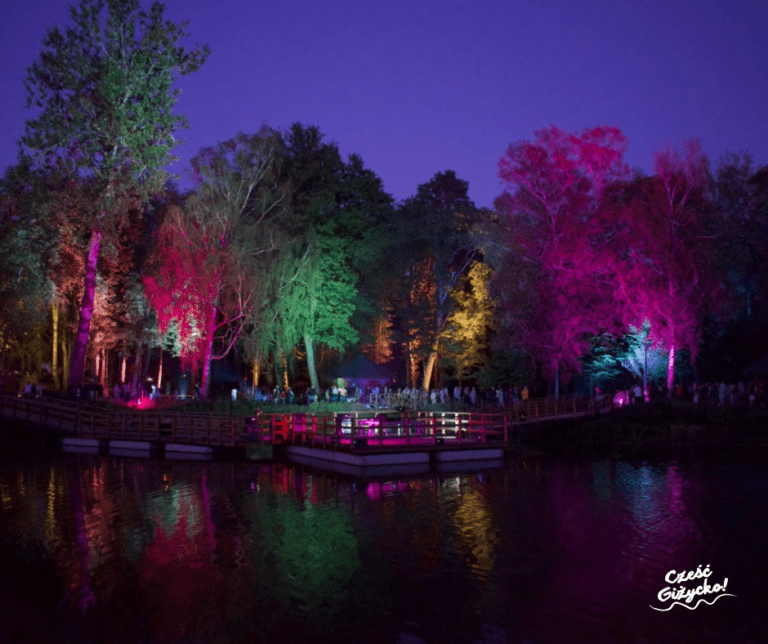 Park Świateł Małpi Gaj