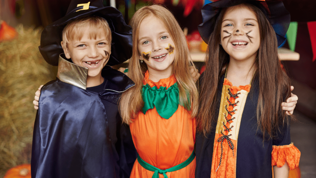 Halloween w wykonaniu mieszkańców Giżycka - beztroska zabawa czy jednak udręka dla pozostałych?