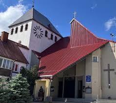 Kościoły w Giżycku – odkryj bogactwo lokalnych parafii