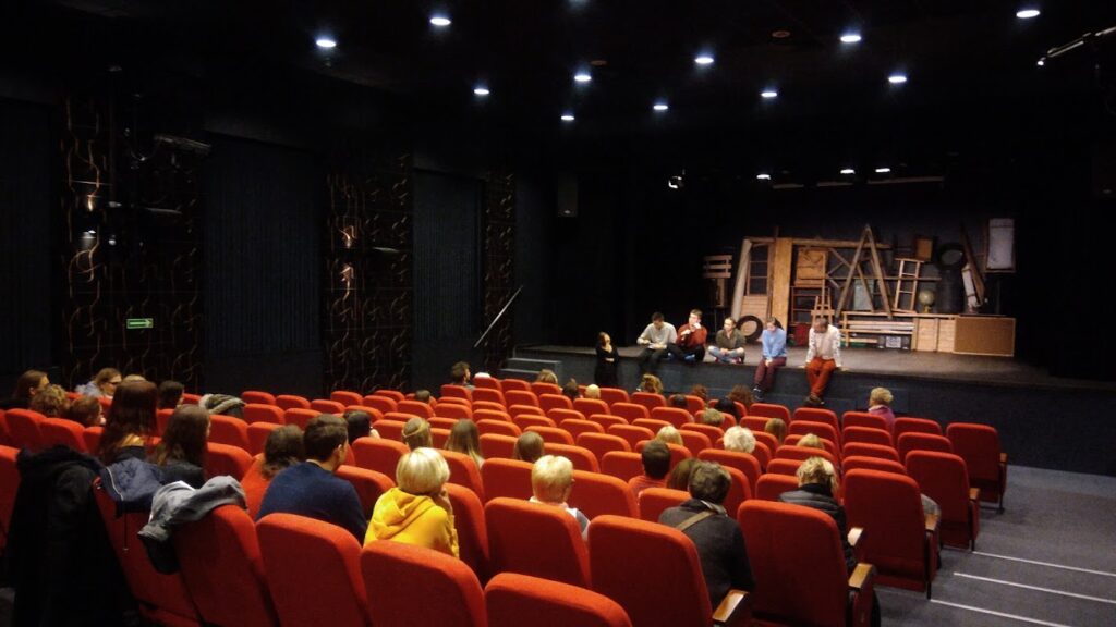 Giżyckie Centrum Kultury – Kompleksowy przewodnik po działalności, strukturze i ofercie programowej